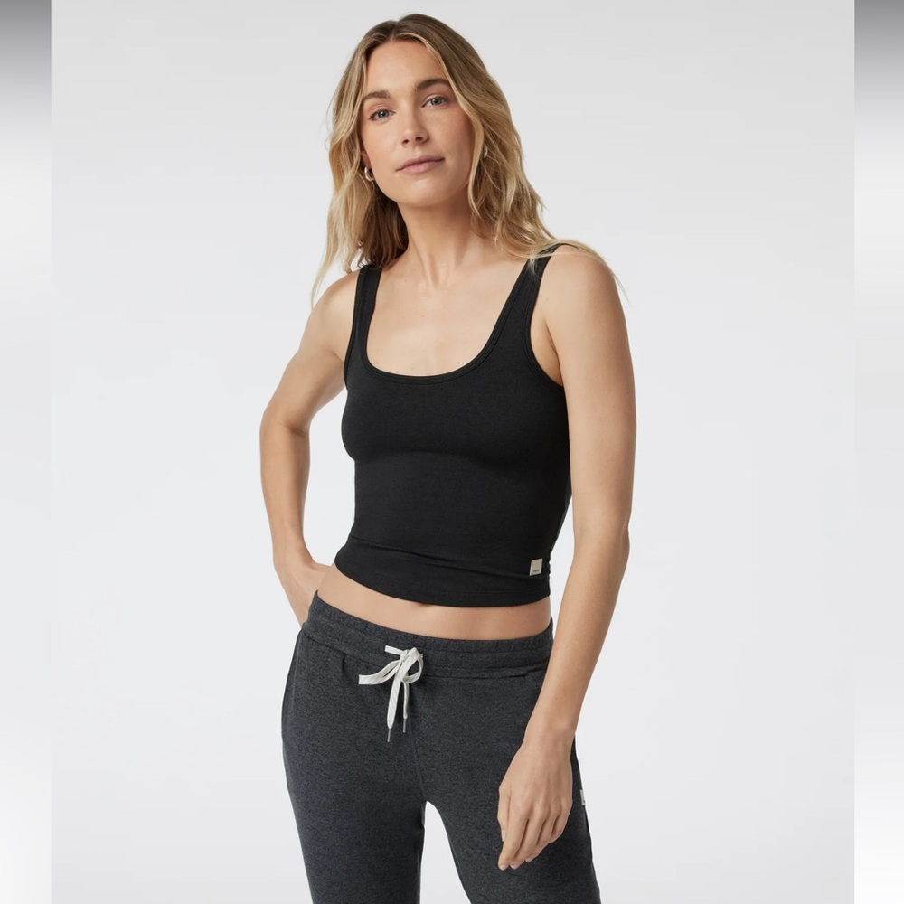 Vuori Halo Essential Tank Women's DreamKnit™ Tank Black Heather XS - Picture 2 of 13